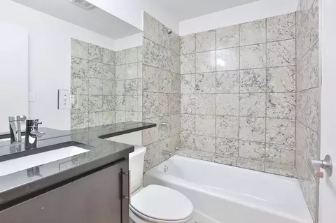608 N Ada St, Chicago, IL 60642 photo 14