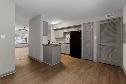 3143 Central Ave, Charlotte, NC 28205 photo 10