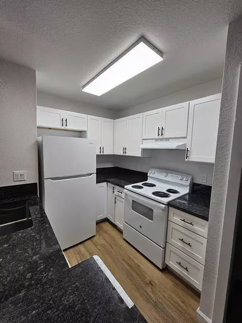 3271 Azevedo Dr, Sacramento, CA 95833