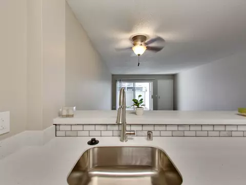 25200 Santa Clara St, Hayward, CA 94544 photo 13
