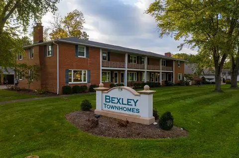 3600 Martindale Rd NE, Canton, OH 44714 photo 4