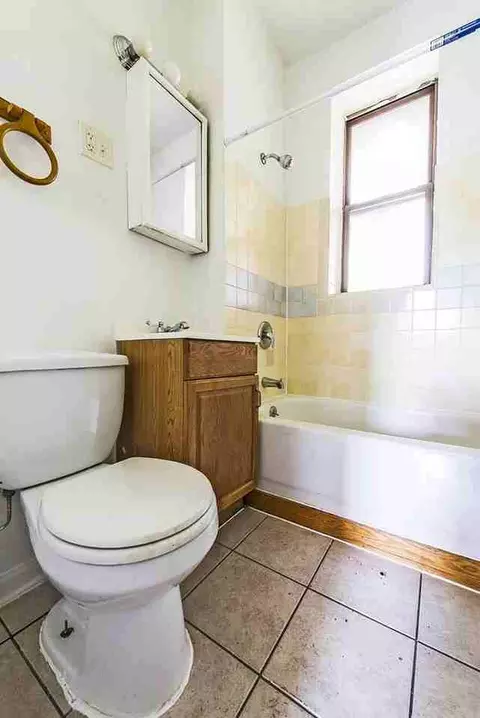 3650 W 18th St, Chicago, IL 60623 photo 4