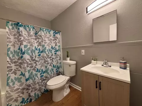 3604 Jonquil St, Charlotte, NC 28211