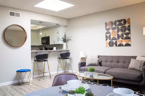 1722 N Bush St, Santa Ana, CA 92706