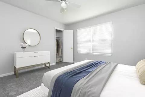 1811 Lookout Ln, Charlotte, NC 28205 photo 7