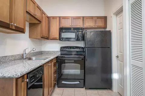 455 NE 24th Ave, Portland, OR 97232