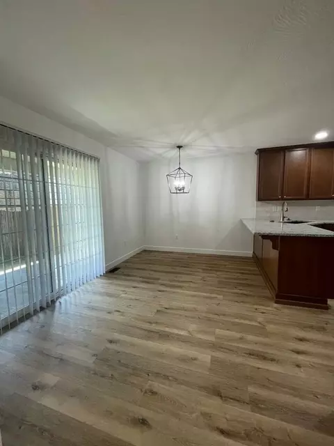 1350 W Kirkwood St, Ozark, MO 65721 photo 4