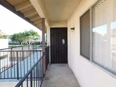 16790 Bardon Ln, Huntington Beach, CA 92647