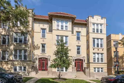 127-129 127-129 Ridge829-833 Dobson, Evanston, IL 60202