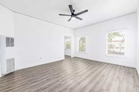 323 E Lomita Ave, Glendale, CA 91205