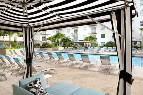 50 SW 10th St, Miami, FL 33130 photo 20