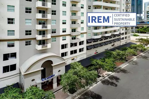 50 SW 10th St, Miami, FL 33130 photo 32