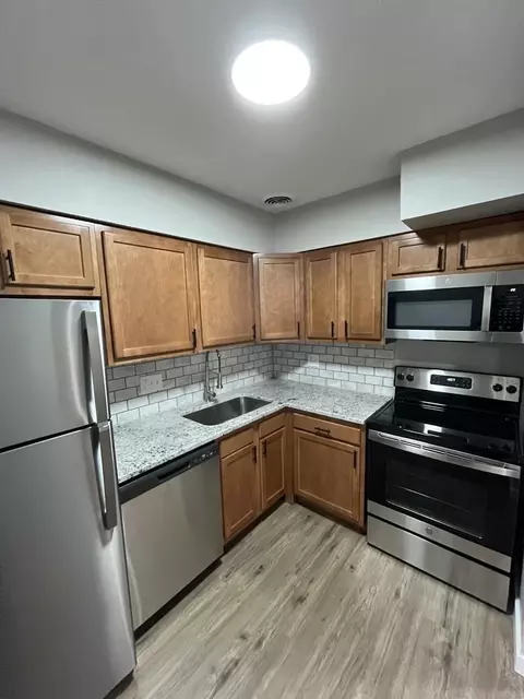 Provincial Ct, Saint Louis, MO 63122