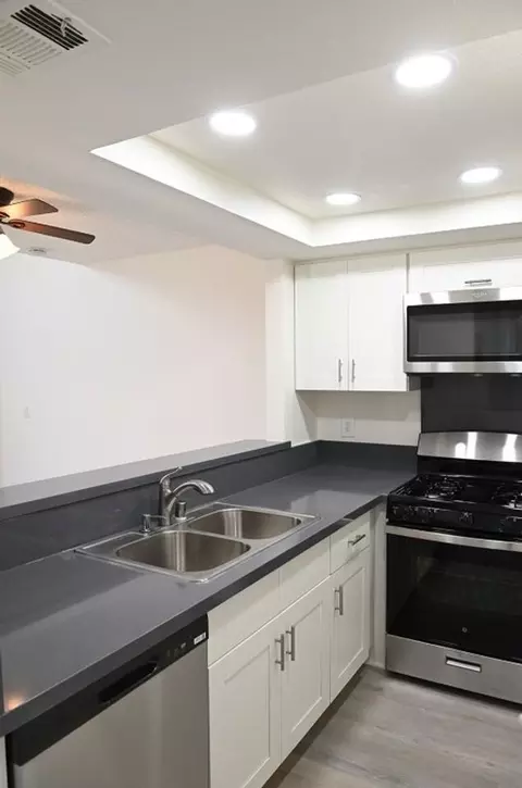 3573 Columbia Ave, Riverside, CA 92501