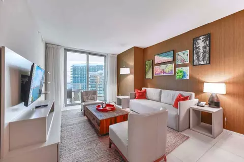 S Ocean Dr, Hollywood, FL 33019