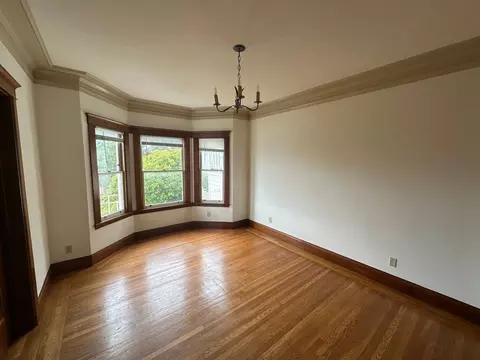3721 25th St, San Francisco, CA 94110