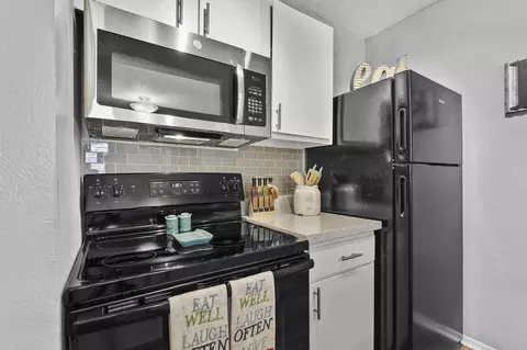 2115 Park Springs Cir, Arlington, TX 76013 photo 8