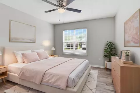 4901 Riley Rd, Ocean Springs, MS 39564