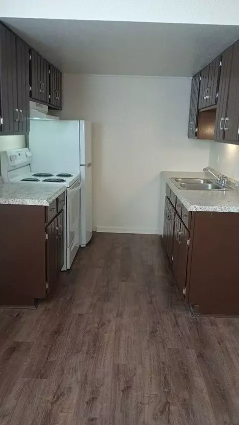 827 37th Ave, Greeley, CO 80634
