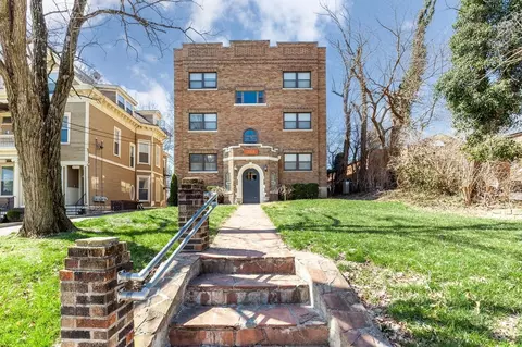2315 Kemper Ln, Cincinnati, OH 45206