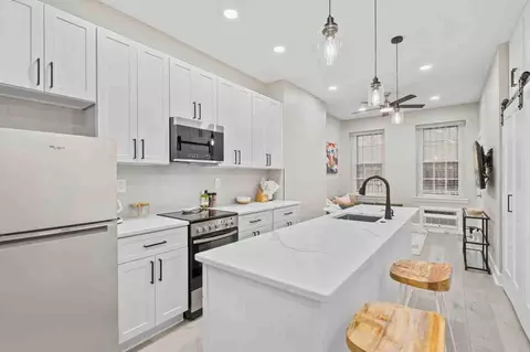 1425 P St NW, Washington, DC 20005 photo 5