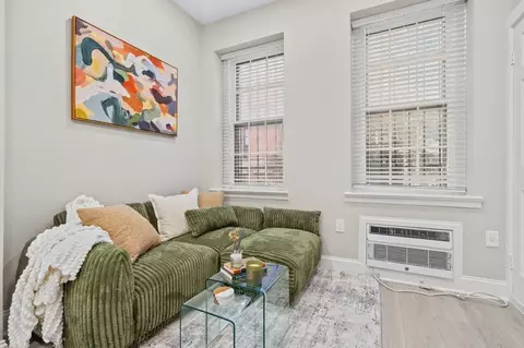 1425 P St NW, Washington, DC 20005 photo 3