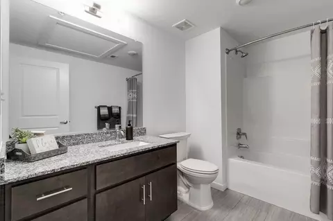 101 S 15th St, Richmond, VA 23219