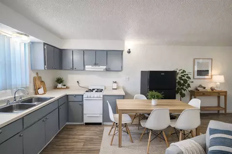 1940 W University Dr, Mesa, AZ 85201