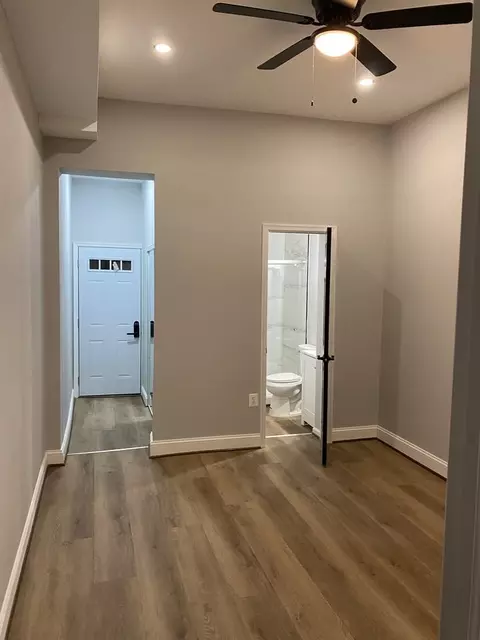 2326 Mcculloh St, Baltimore, MD 21217
