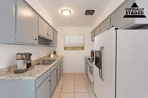 6529 W Glendale Ave, Glendale, AZ 85301