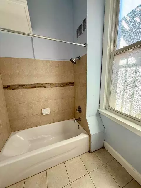 111 W Monument St, Baltimore, MD 21201