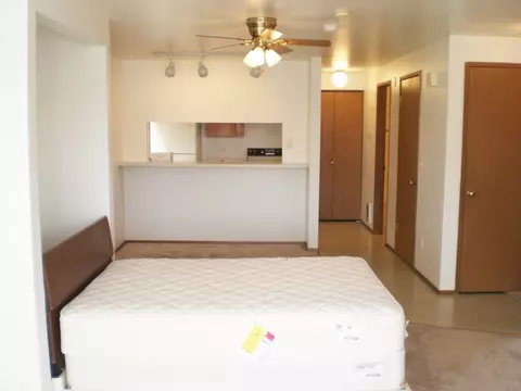 891 SE Ilwaco Aly, Oak Harbor, WA 98277