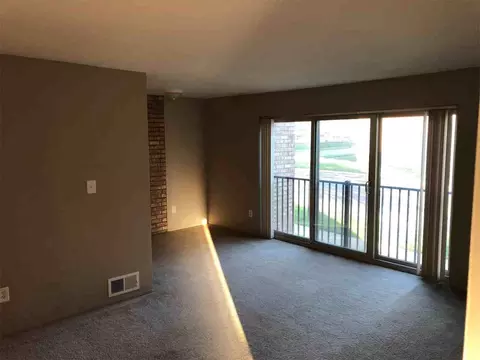 329 Jarvis St, Ypsilanti, MI 48197