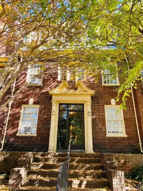 1128 W Grace St, Richmond, VA 23220