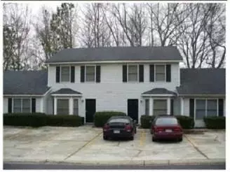 1215 Oakplace Dr SW, Marietta, GA 30008