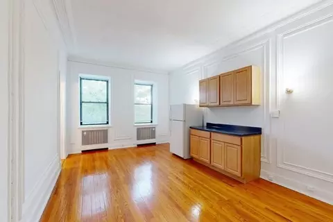 5120 S Hyde Park Blvd, Chicago, IL 60615