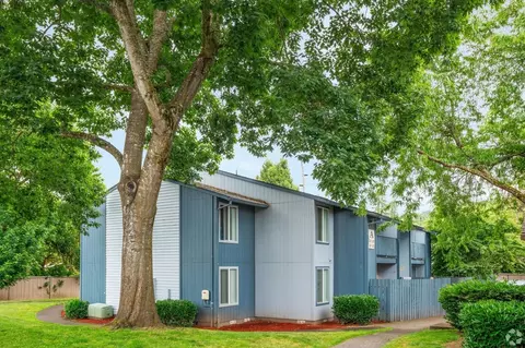 4725 W Powell Blvd, Gresham, OR 97030