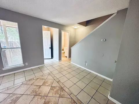 1318 Southport Dr, Austin, TX 78704