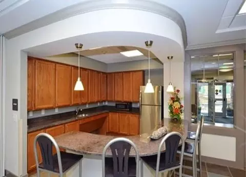 4520 Scarlet Oak Ln, Baltimore, MD 21229 photo 9