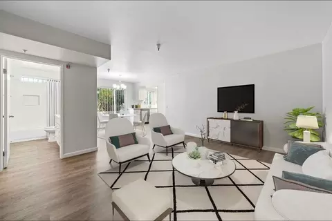 615 N Juanita Ave, Los Angeles, CA 90004