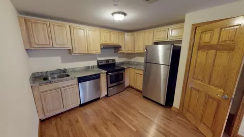 38 W Elm Ter, Brockton, MA 02301