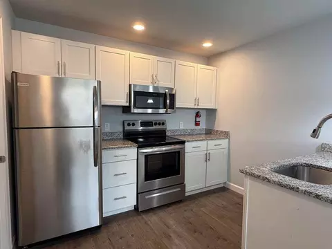310 Amosland Rd, Holmes, PA 19043