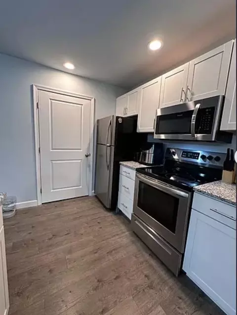 310 Amosland Rd, Holmes, PA 19043