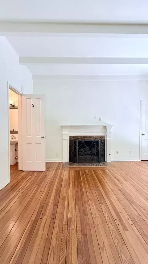 145 147 South Camden Dr, Beverly Hills, CA 90212 photo 10