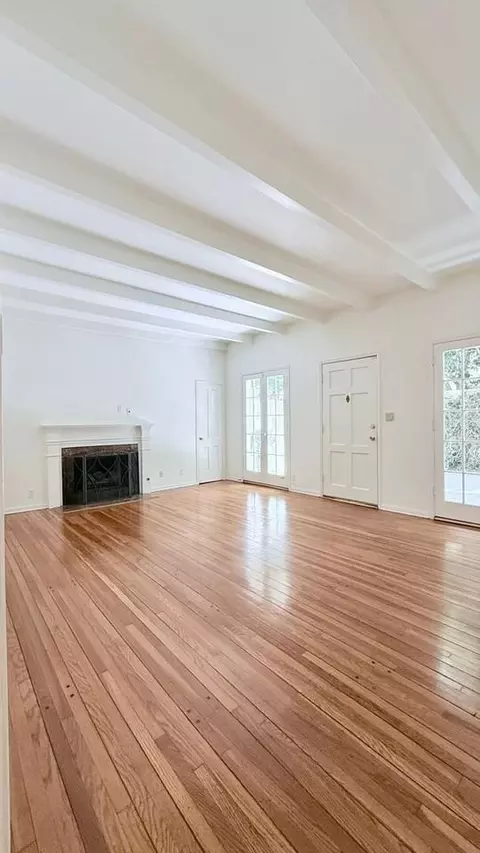 145 147 South Camden Dr, Beverly Hills, CA 90212 photo 9
