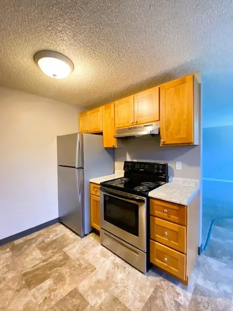 531 S 38th Ave, West Richland, WA 99353