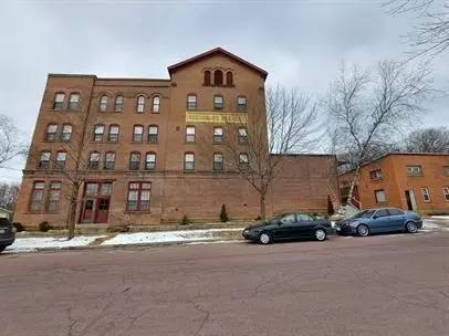 401 N Walnut St, Reedsburg, WI 53959