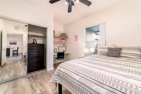 811 E Wetmore Rd, Tucson, AZ 85719