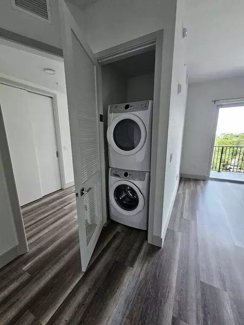 400 SE Central Pkwy, Stuart, FL 34994 photo 8