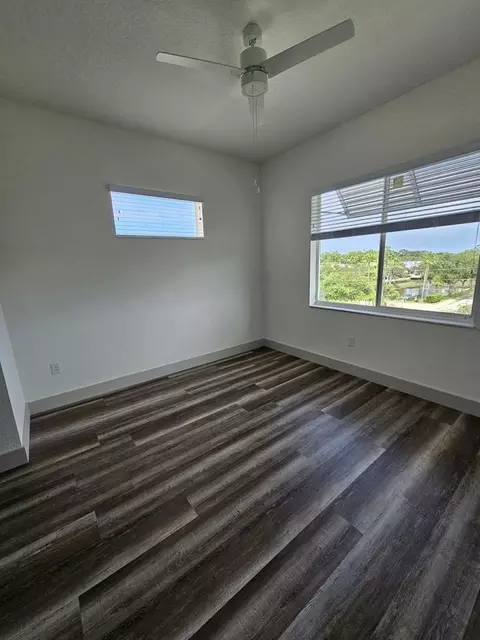 400 SE Central Pkwy, Stuart, FL 34994 photo 5